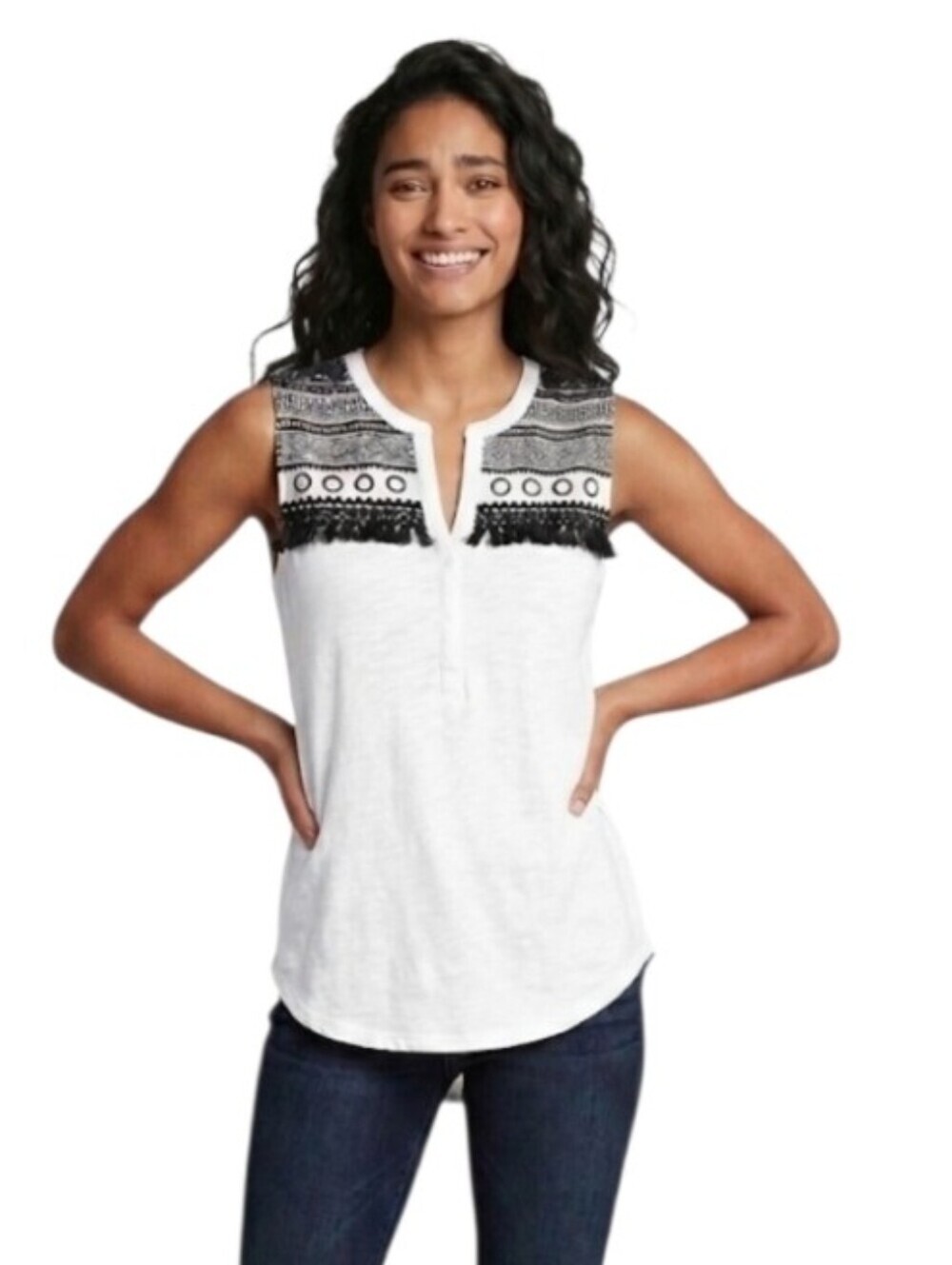 Liz Claiborne White Sleeveless Fringe-Trim Embroidered Tank